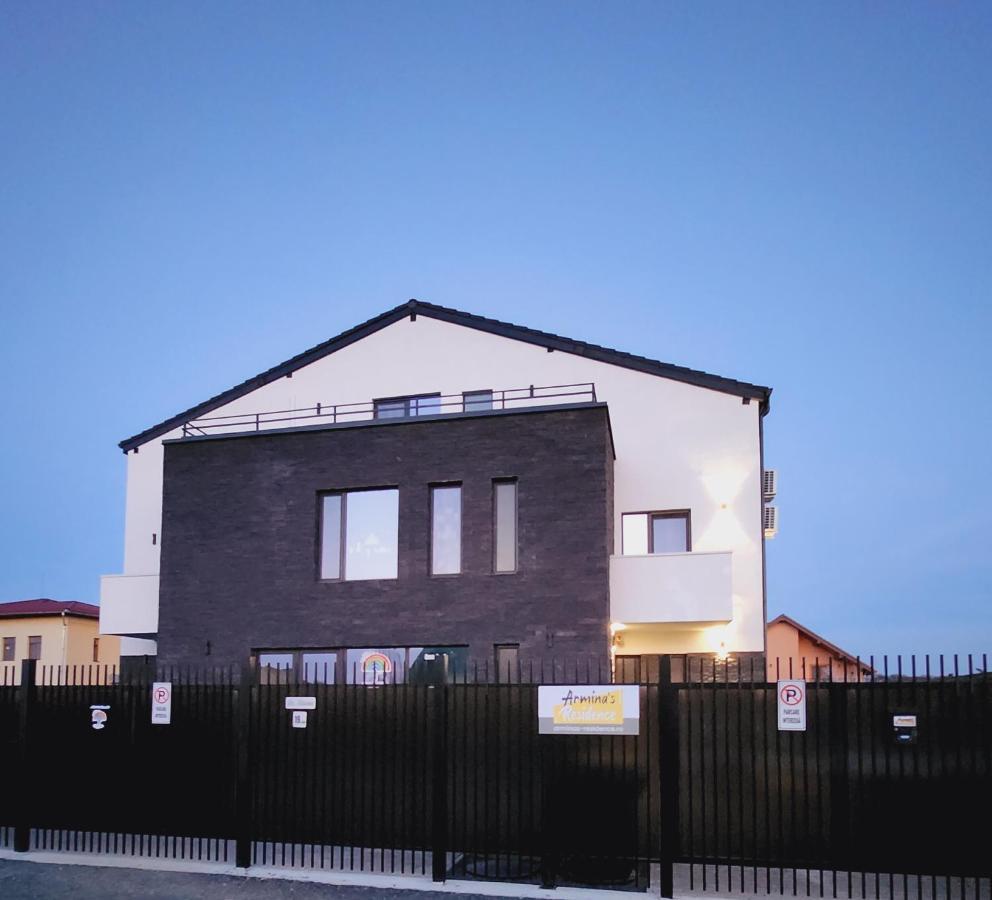 Armina'S Residence Dumbravita  Экстерьер фото