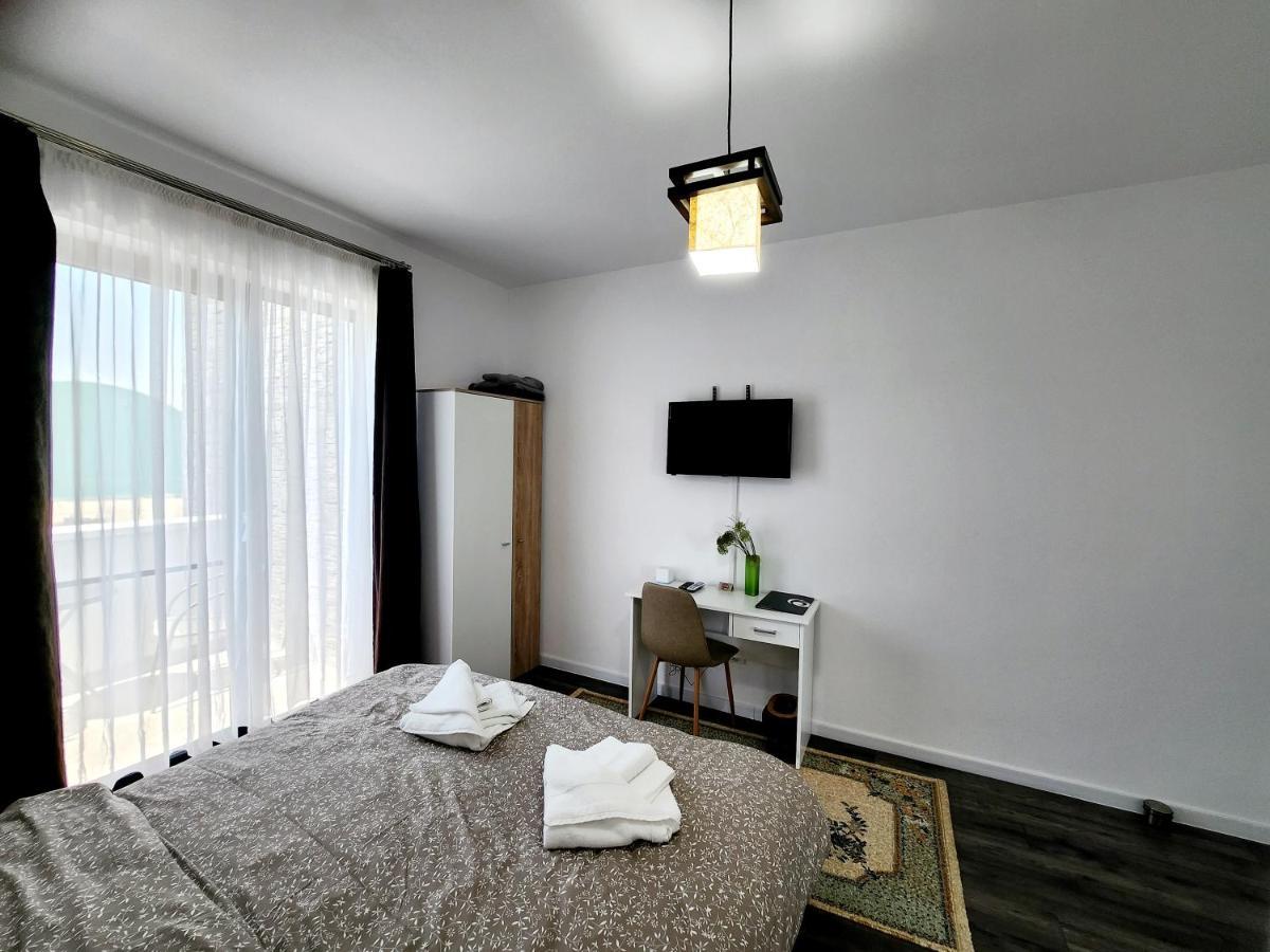 Armina'S Residence Dumbravita  Экстерьер фото
